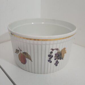 Royal Worcester Casserole or Souffle Dish